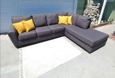 Gorgeous 2pc Ashley's Furniture Sectional
