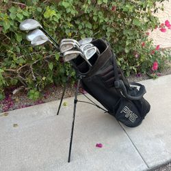 Men’s Golf Clubs Set With A Ping Golf Bag