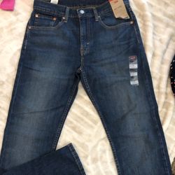 Mens Levi’s 31x34 NEW