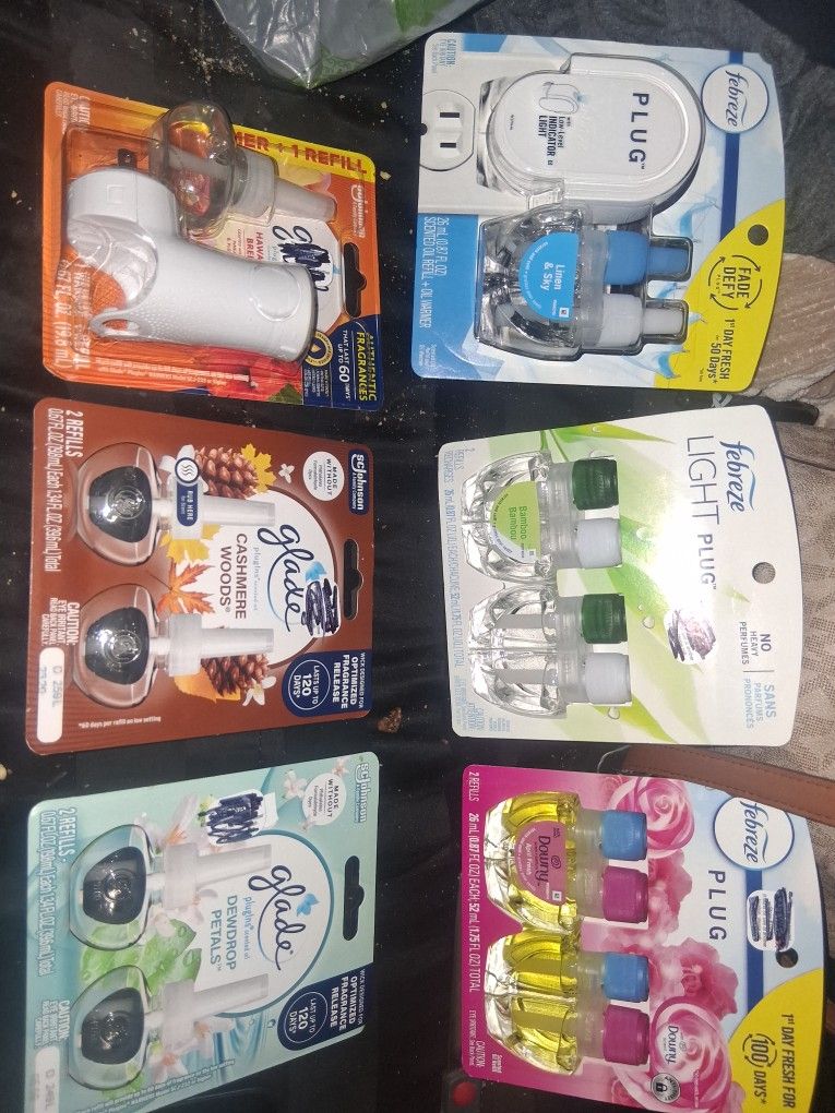 Brand New Assorted Plug In Air Fresheners And Refills Packs Bundle....