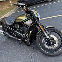 2016 Harley Davidson V-Rod