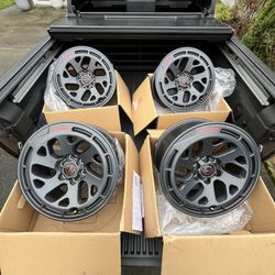 2026  Nissan Pro 4x Stock Wheels