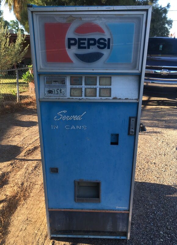 Classic Pepsi- cola machine **Vintage**