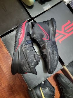 Nike Kyrie 7