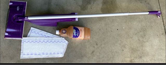 Swiffer wet jacket/solution bottle set