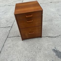 Cabinet/ Nightstand