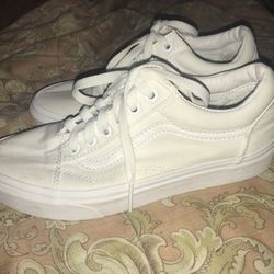 Womens Size 6.5 Vans White Low Top Lace Ups 