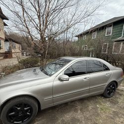 2003 Benz C240