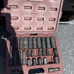 Matco 1/2 drive deep and shallow sockets both of them together retail around $(contact info removed) trying to sell both of these for just $500