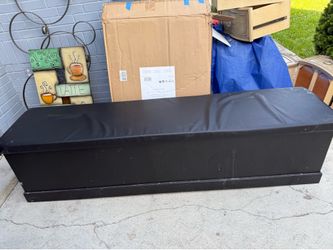 Storage bench