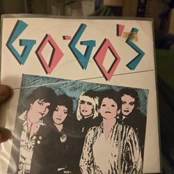The Go Gos Uk 45 Vinyl We Got The Beat Record