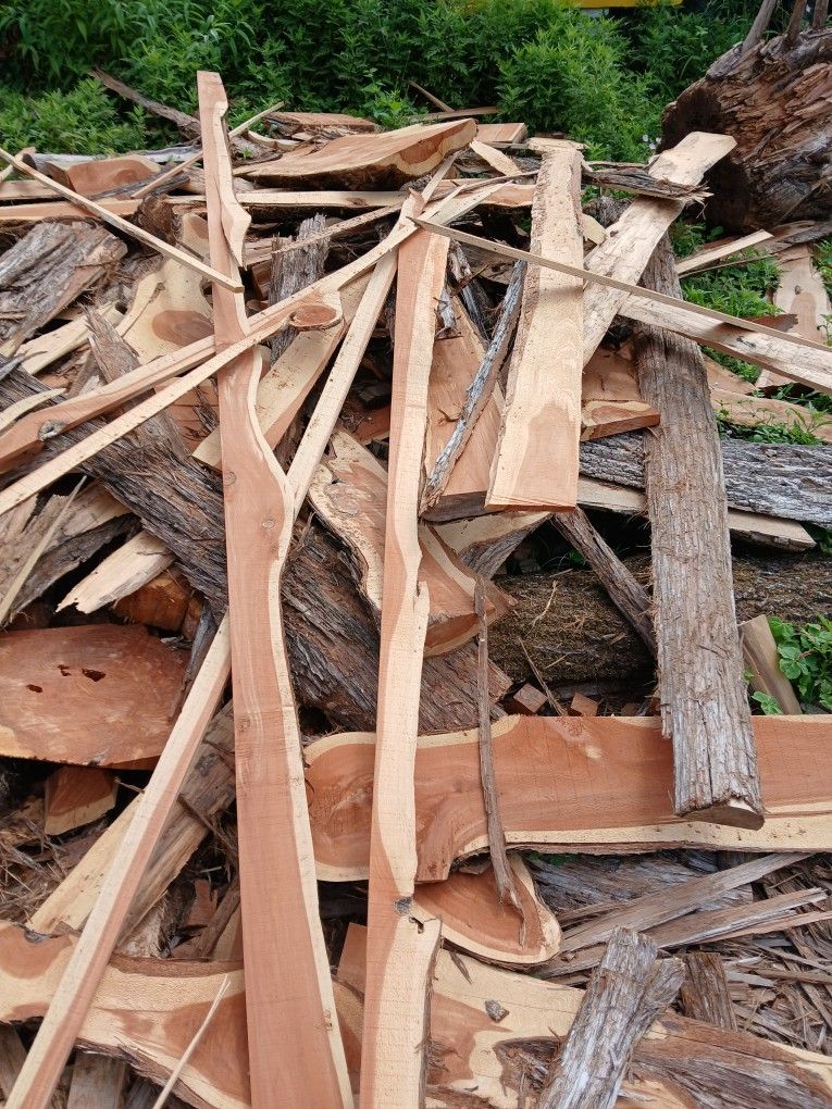 Free Cedar Scrap Wood
