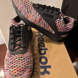 Brand New Mens’s Zoku Knit Runner