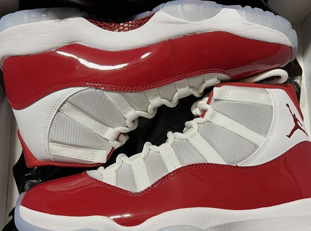 Jordan 11 Cherry