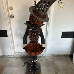 Halloween Indoor/Outdoor Candy Holder
