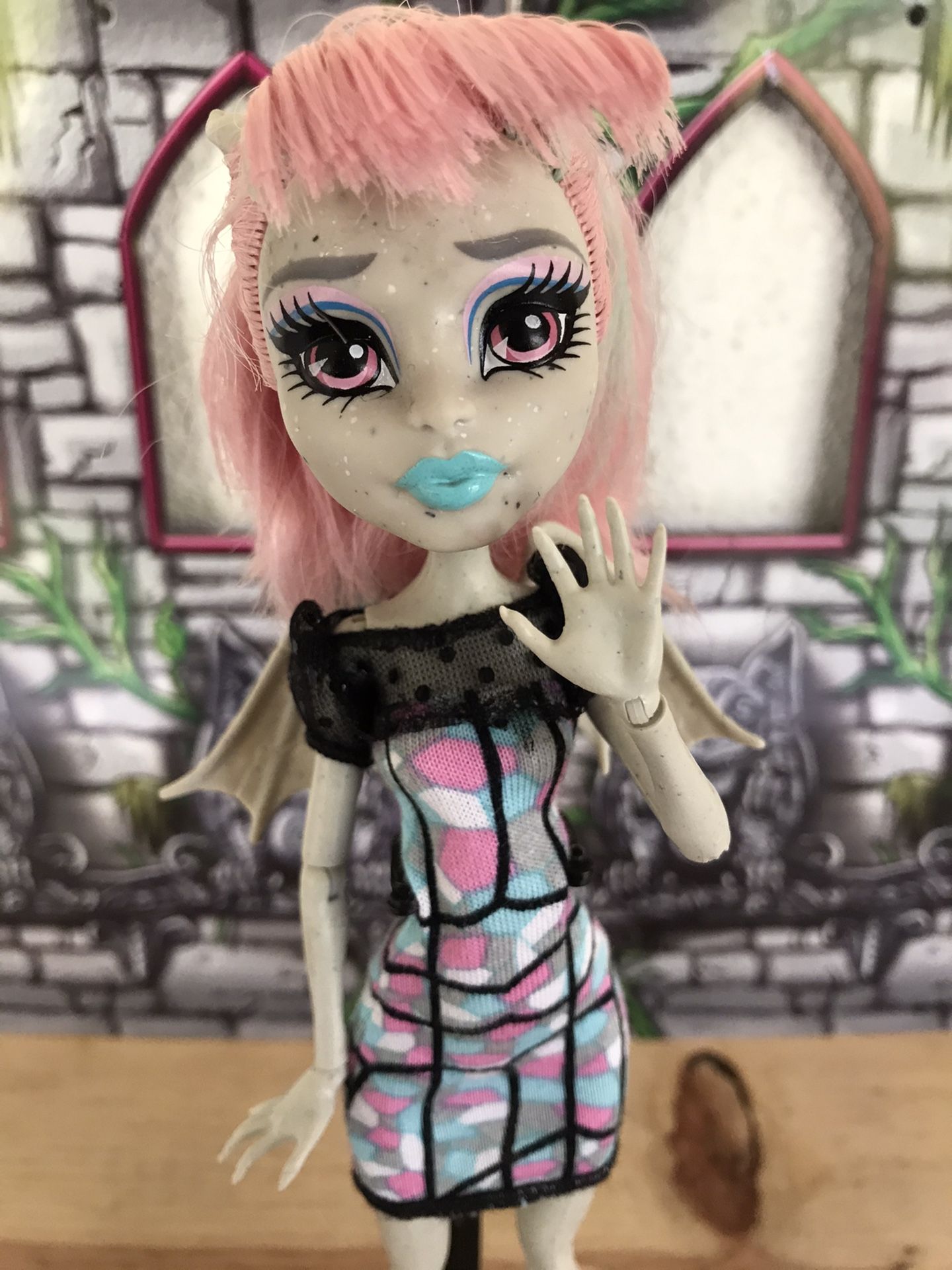 Monster High Rochelle Goyle doll $19 RARE