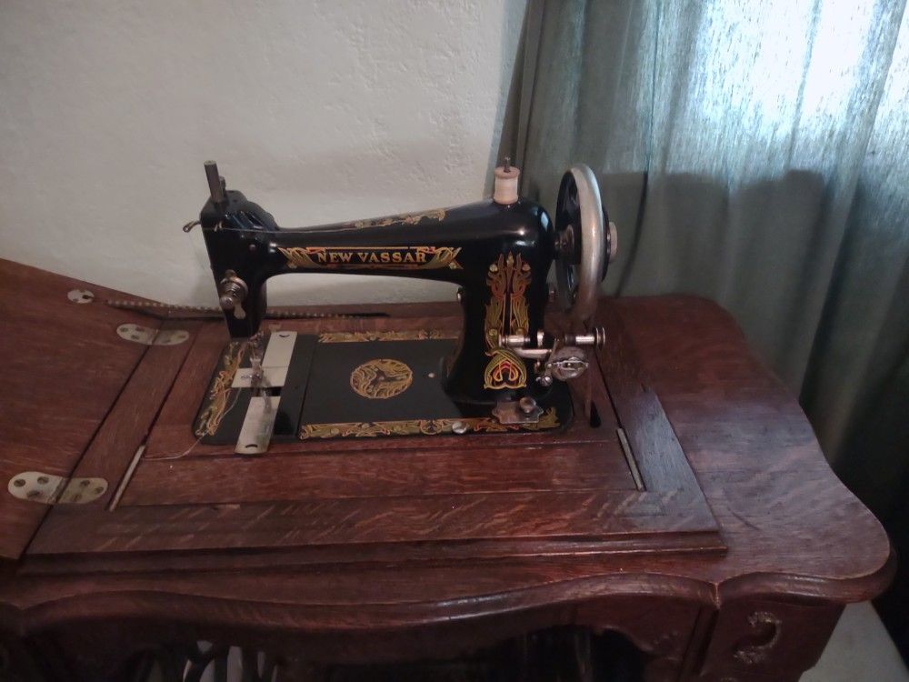 New Vassar Tridal Sewing Machine