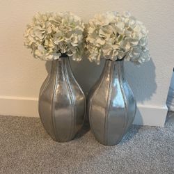 Vases With Flowers 