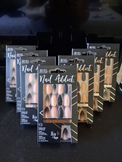 Ardell Nail Addict Premium Glue on Nails– Lot of 7