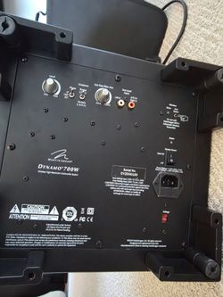 Martin Logan Dynamo 700