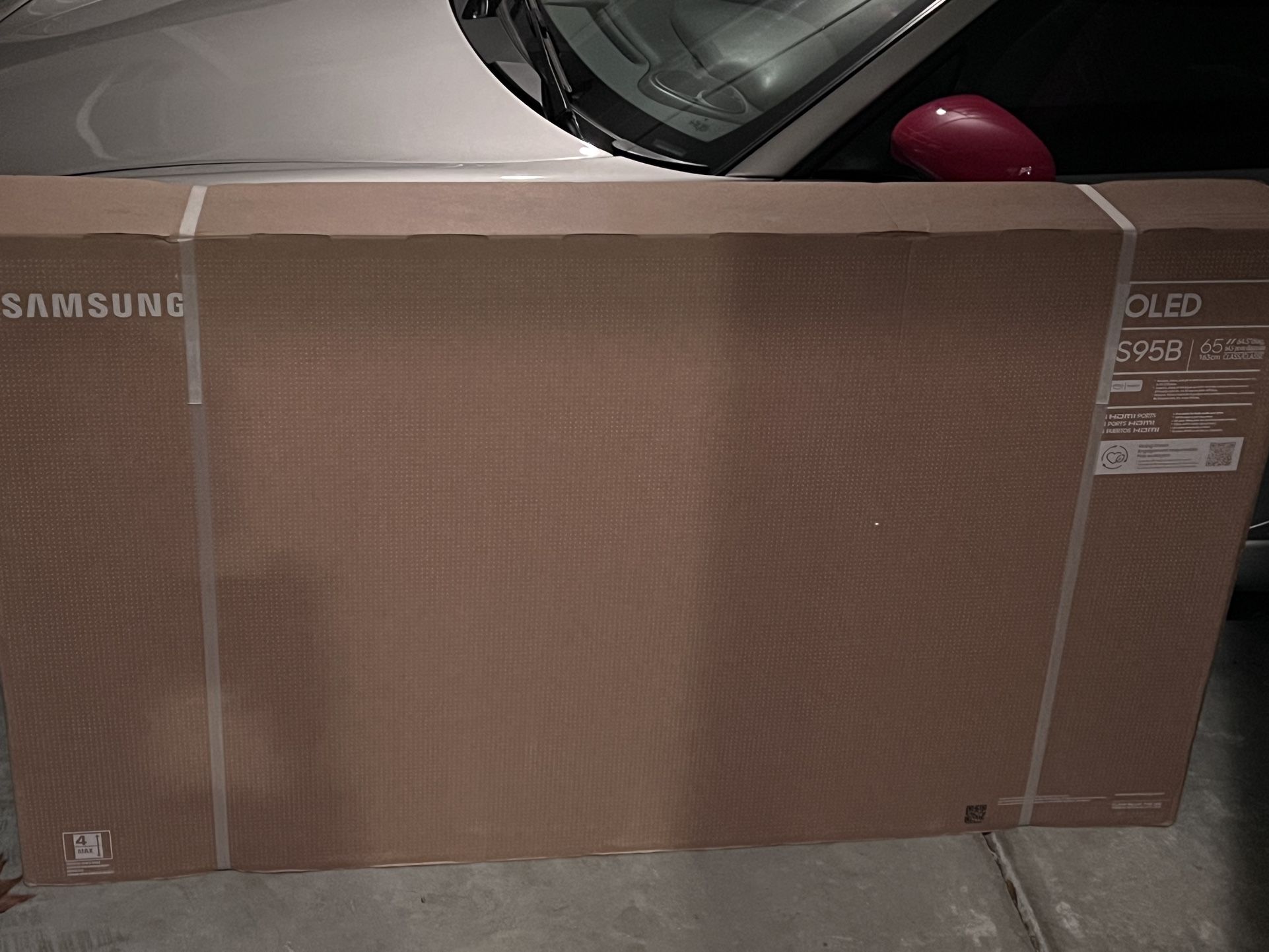 Samsung - 65” Class S95B OLED 4K Smart Tizen TV