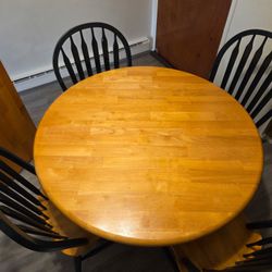 Kitchen/Dining Set