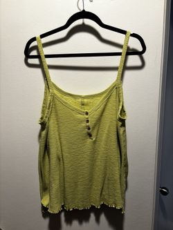Women’s Tops