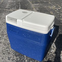 Coleman Cooler with Automatic Cooling