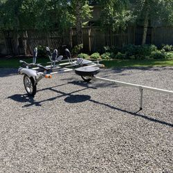 Yakima Rack and Roll Kayak Trailer KD78 for Sale in Seattle WA