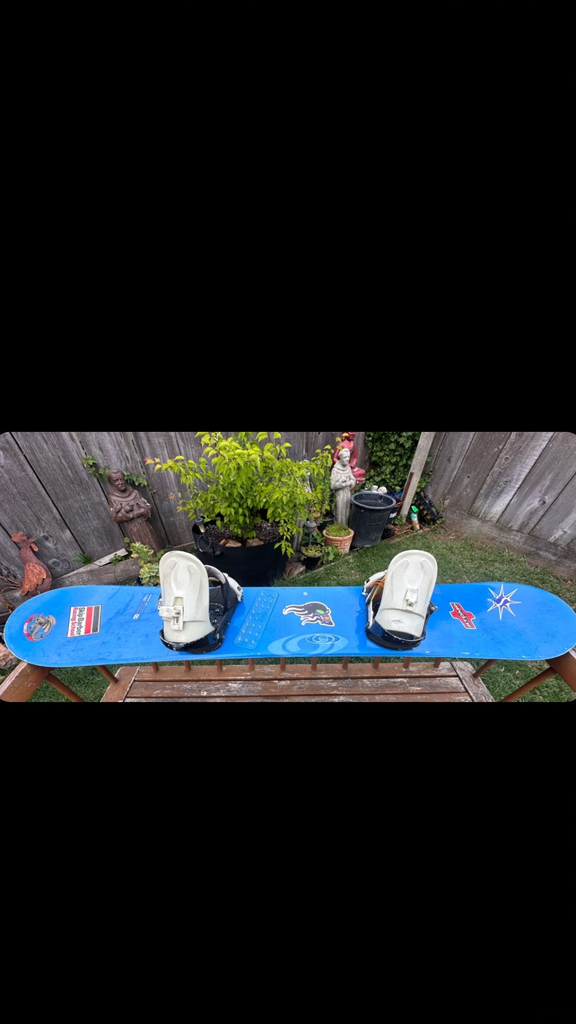 Used Salomon Fs 152; Largebody-300 Snowboard With Bindings