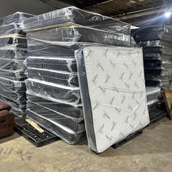 Mattress For Sale All size mattresses available : >Single/Twin >Queen >King>Full