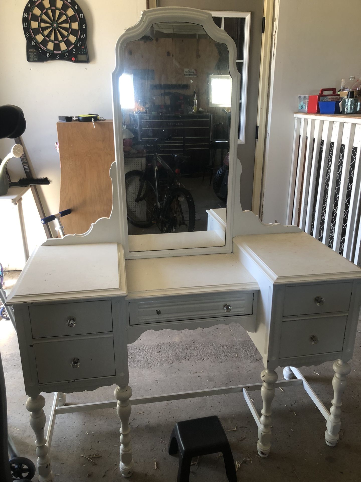 Vanity