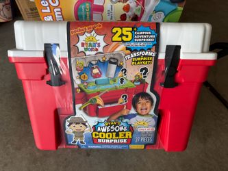 Ryan's World Awesome Cooler Surprise Toy Set