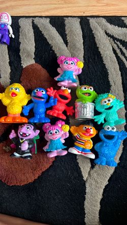 Sesame Street Figures 10 total