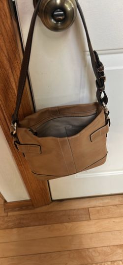 Authentic Coach shoulder purse