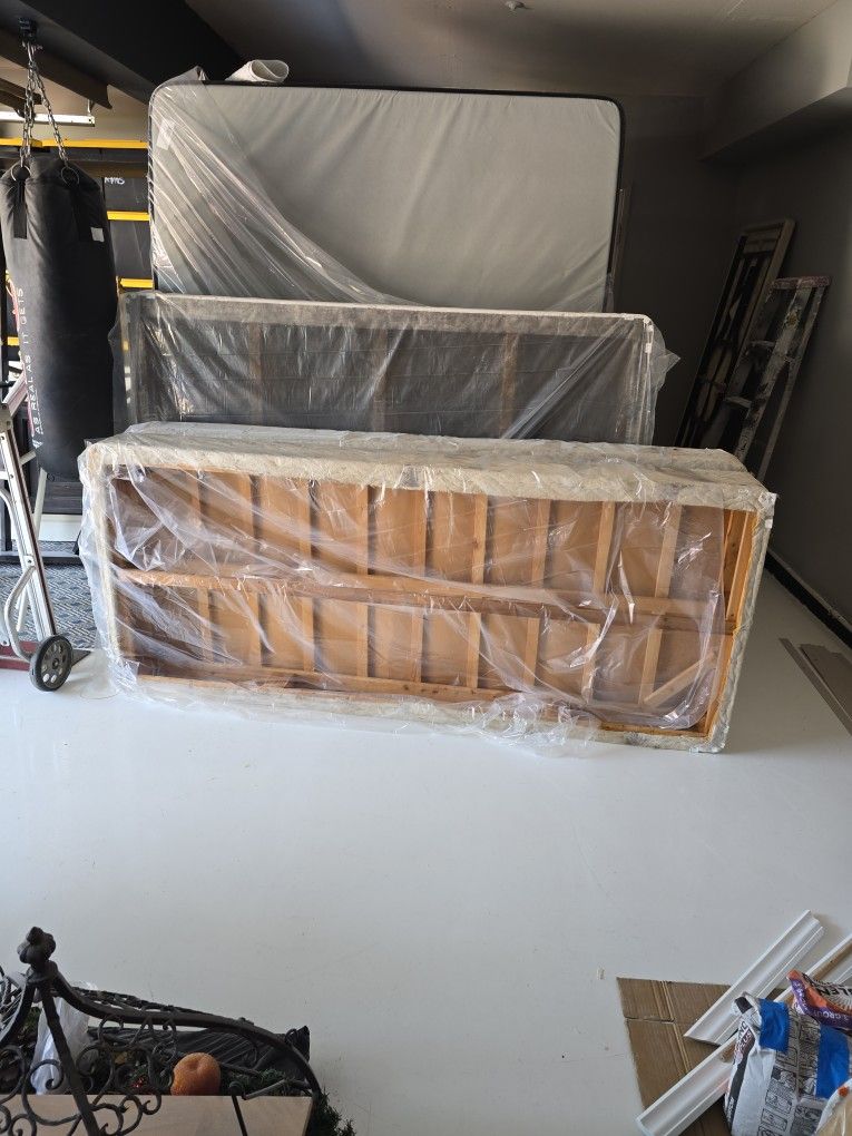 Free Box Springs 