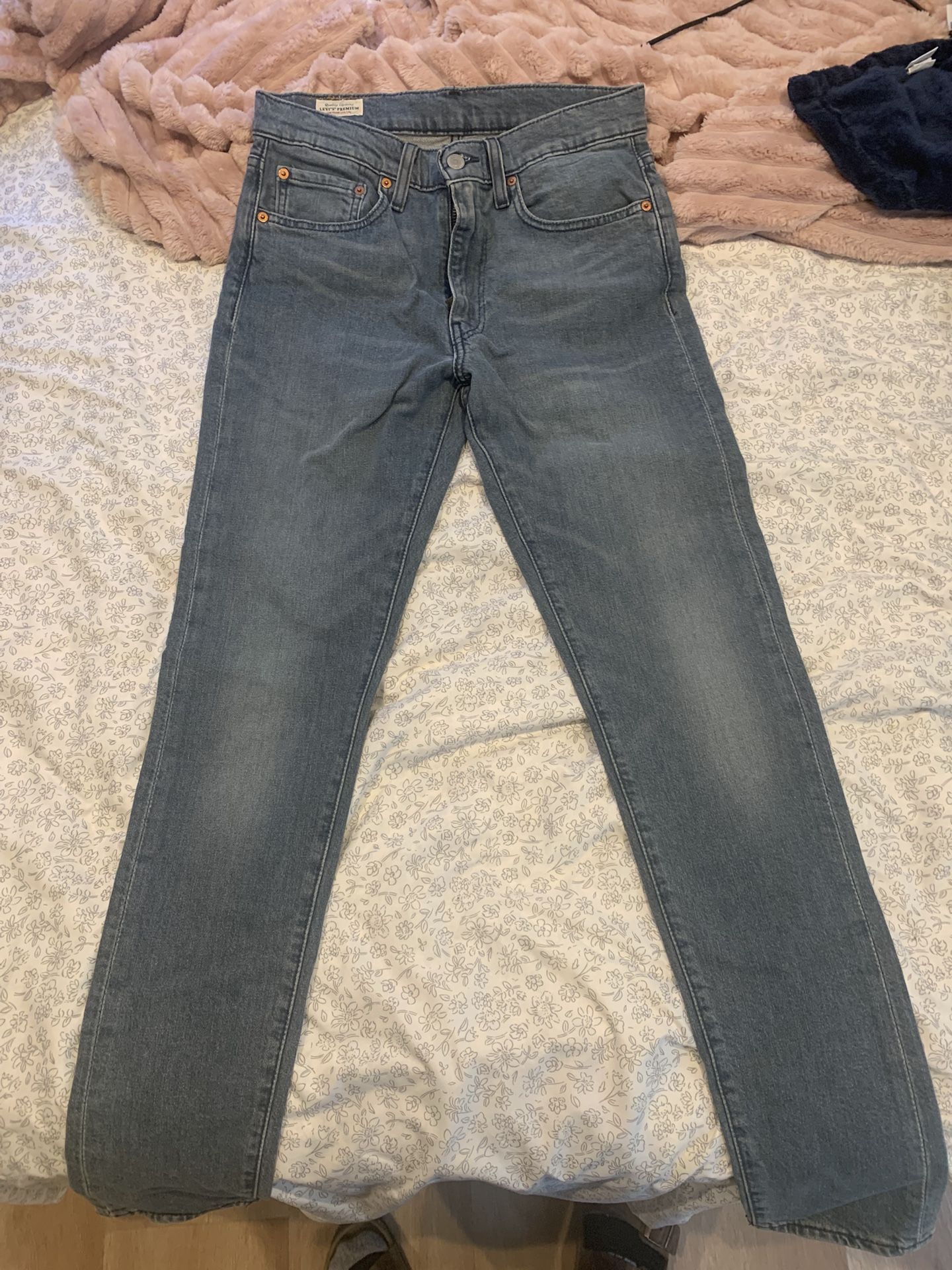 Levi’s Premium Skinny Taper 32x32