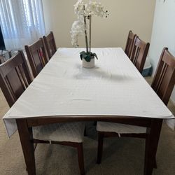 Dinning table 