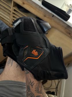 shock doctor nee and foot shock absorption