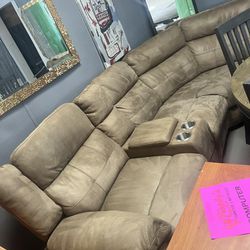 Large brown Sectional