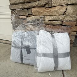 Soft blanket set