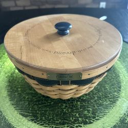 Longaberger Collectors Club Ware Basket 