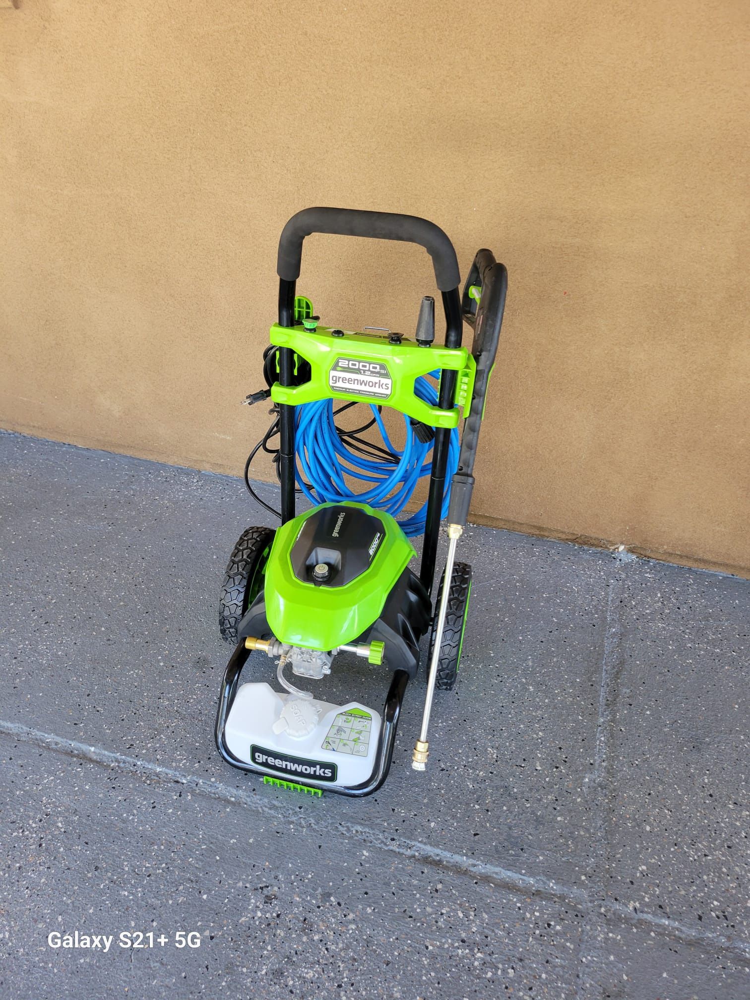 Greenworks Electric Pressure Washer 2000 Psi