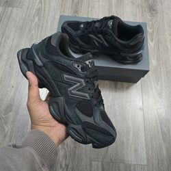 New Balance 9060 Size 9 