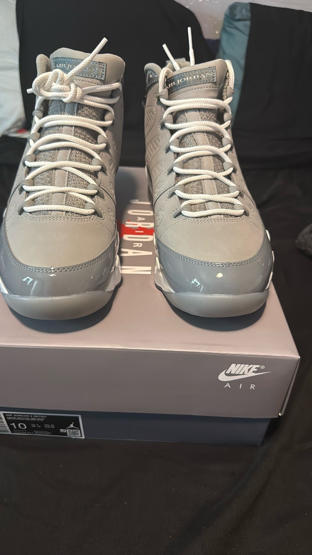 Retro 9 Cool Grey 2025