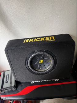 Kicker CompC 10" Subwoofer & Harmony Audio HA-A400.1 Amp