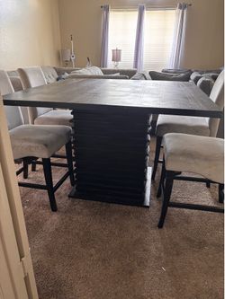 Dining room table