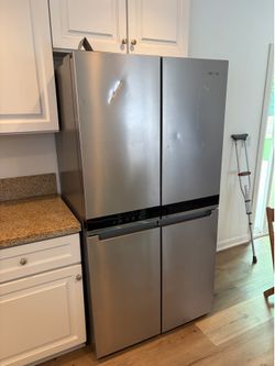 Whirlpool 4door counter depth fridge