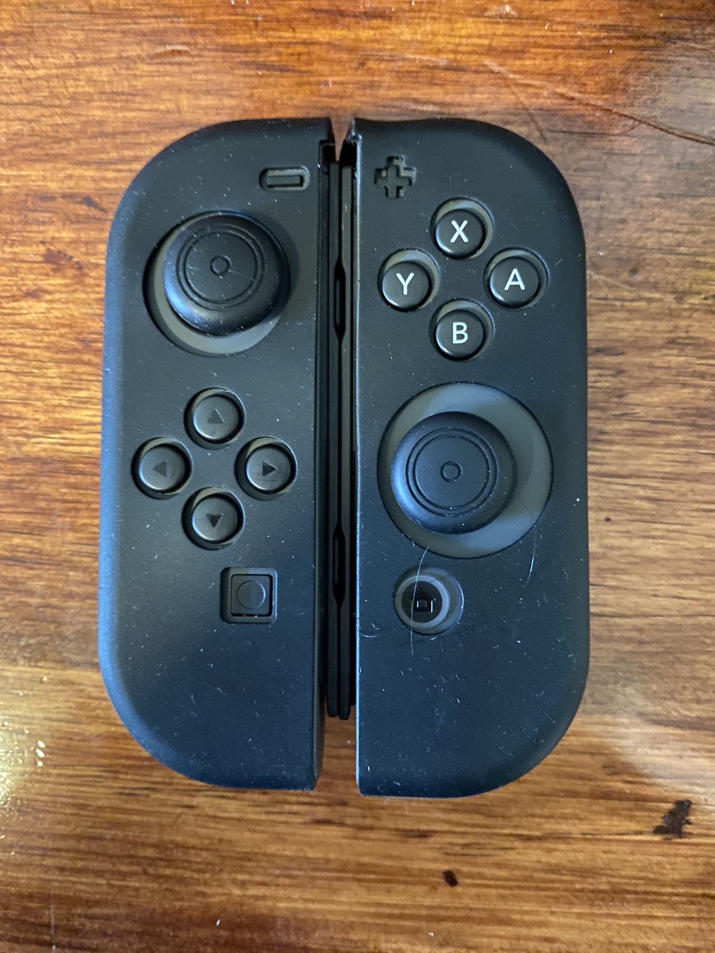 Nintendo Switch Gray Joy-Cons w/ Silicone Rubber Case