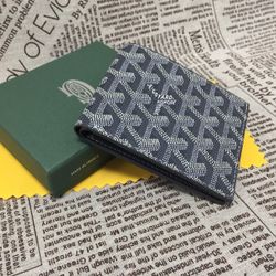 Goyard Victoire Wallet Grey